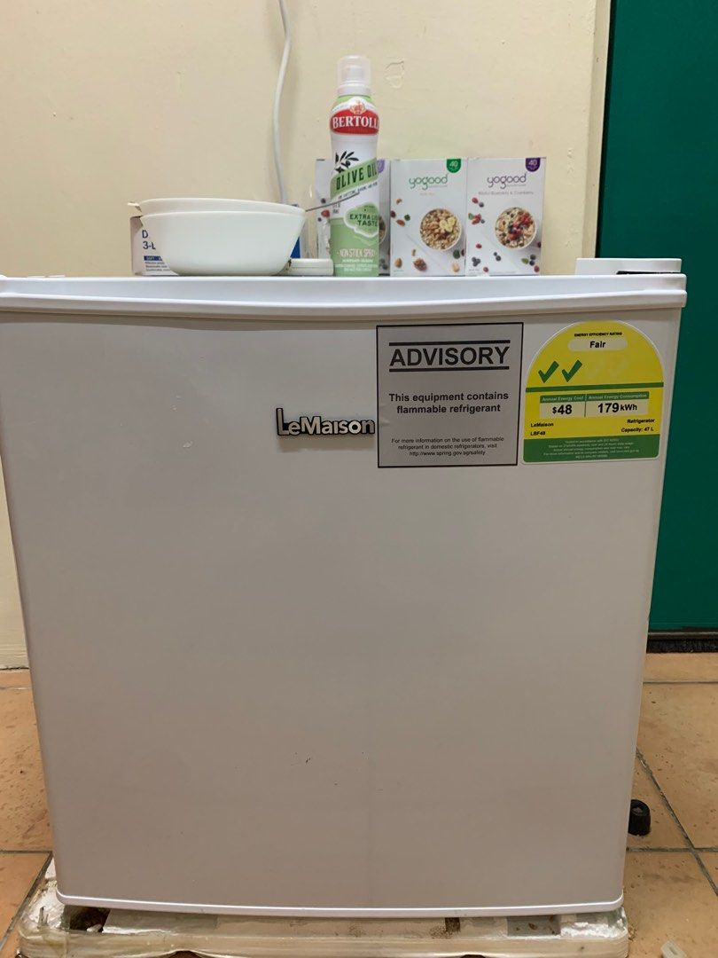 Selling brand new refrigerator with mini freezer for 100, TV & Home