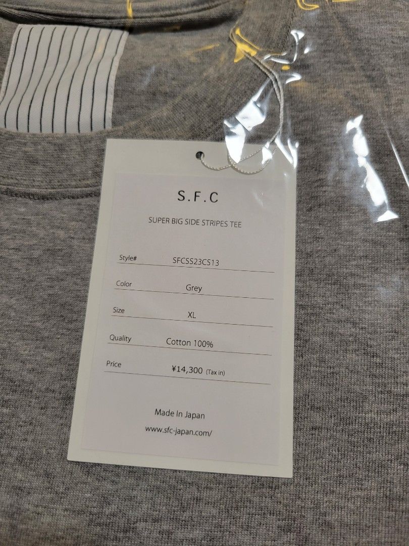 S.F.C SUPER BIG SIDE STRIPES TEE Grey XL, 男裝, 上身及套裝, T 