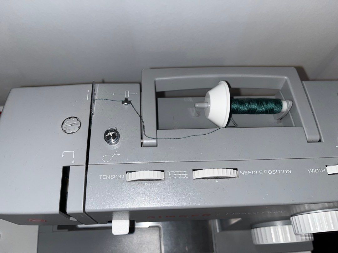 Singer Heavy Duty Model 4432 Sewing Machine, TV & Home Appliances