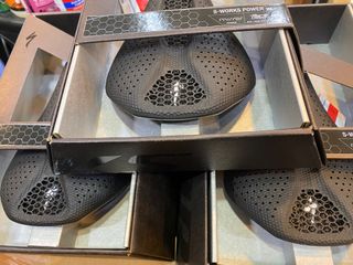 （分類：）位於 。 由 ksbike 提交（商品編號 1228328084，圖片 1）。簡介： 。