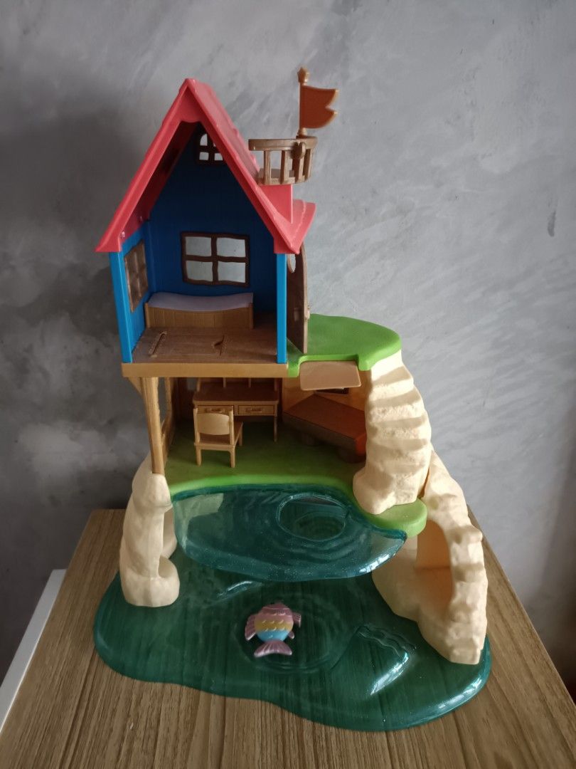 Sylvanian families beach house hot sale