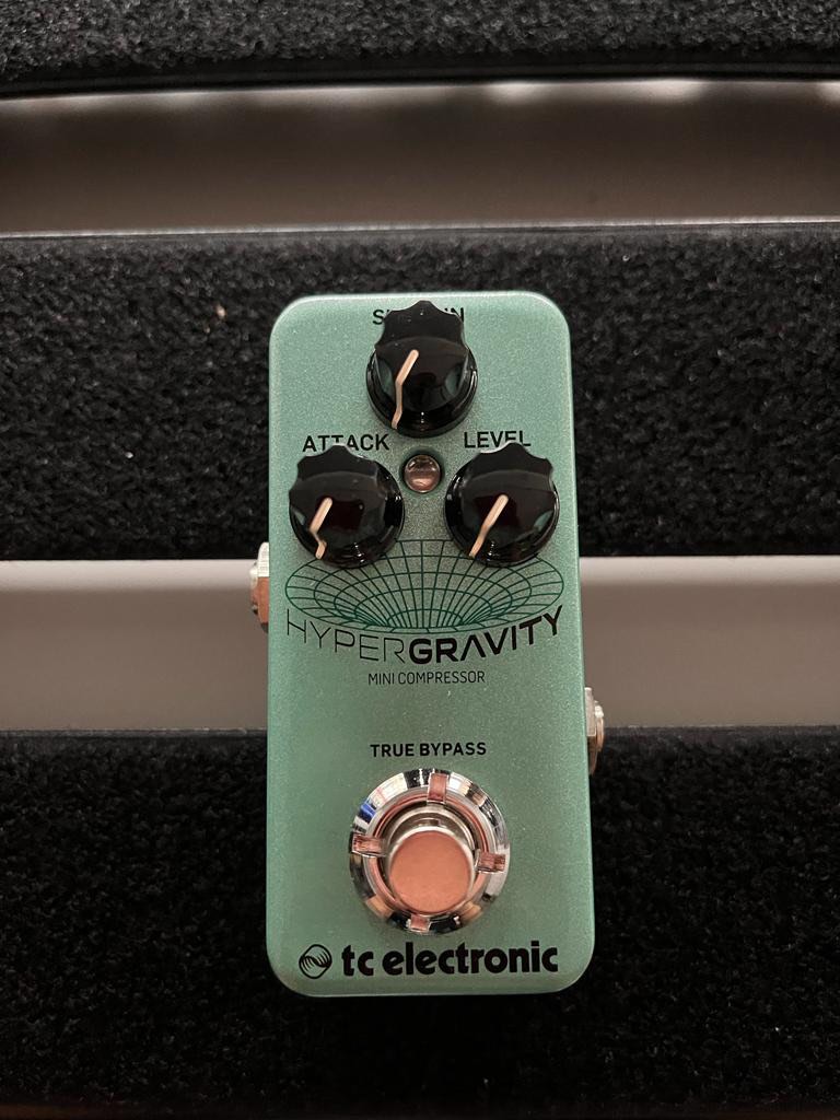 TC Electronic Hypergravity Mini Compressor Guitar Pedal, Hobbies & Toys ...