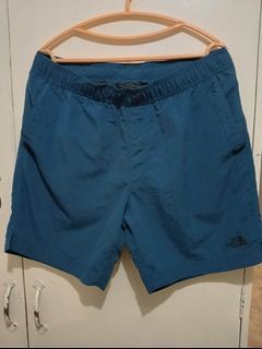 The north face short 34-36