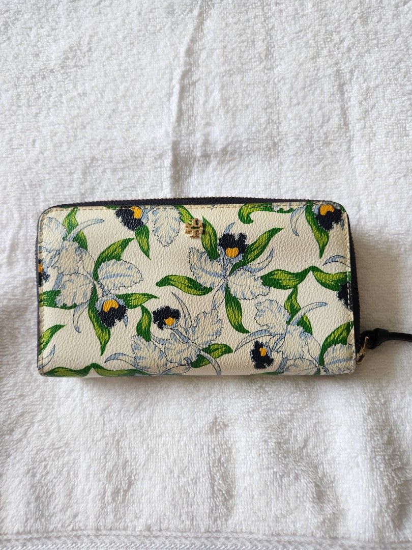 Tory Burch long zip wallet (limited edition), Women's Fashion, Bags