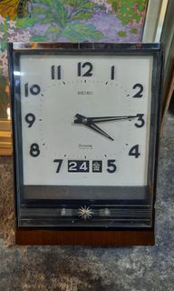 Vintage seiko sanola transistor clock