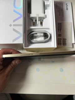 （分類：）位於 。 由 Chimmypark 提交（商品編號 1228290633，圖片 1）。簡介： 。