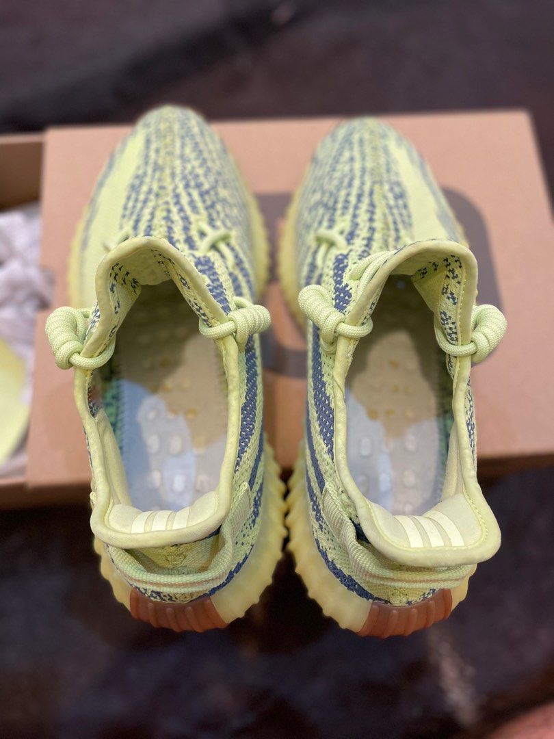 Kanye on sale sneakers 219