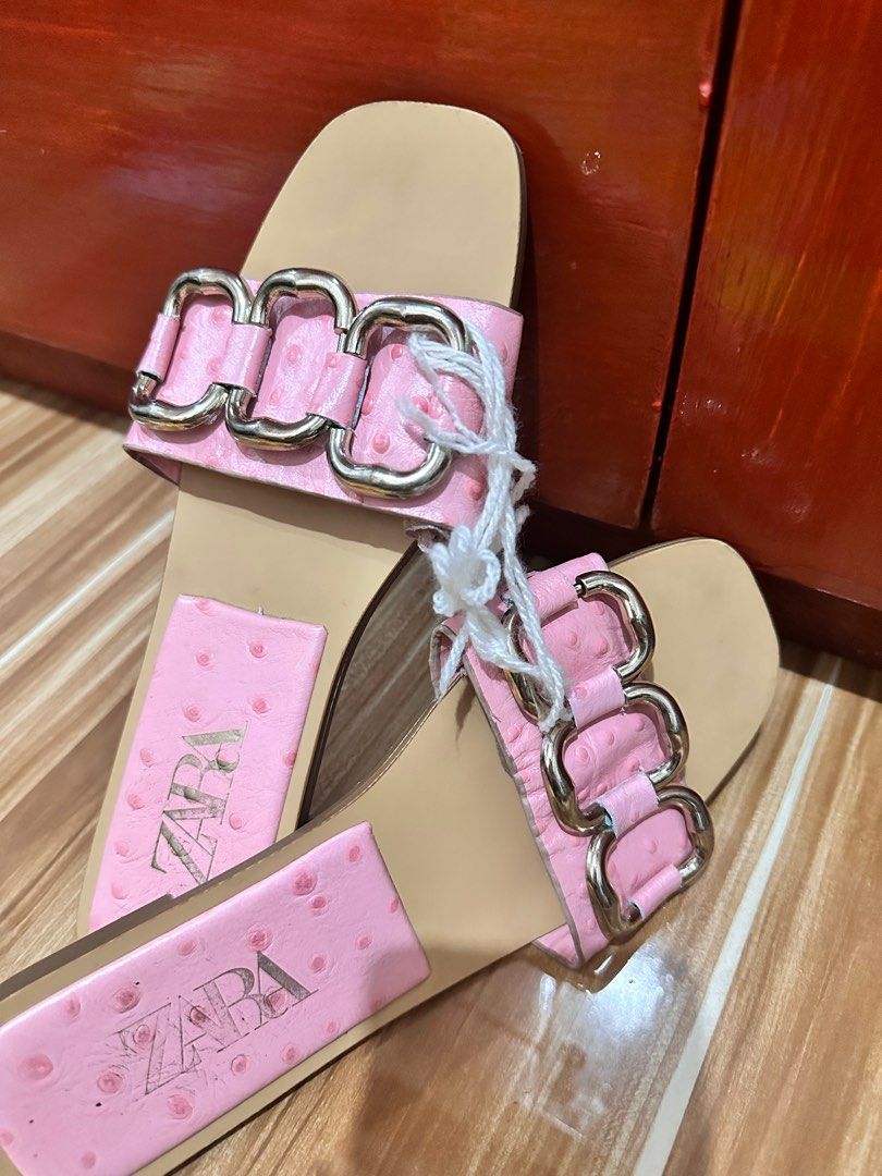 Zara sandals (Category: Flats & Sandals) located in Taguig. Submitted by rlg.declutterph (Listing ID 1228257055, Image 2). Description: Signs of usage Needs cleaning Original zara flats store bought Size 7 Know your size pls! Rfs: de cluttering! .