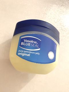 [100% New] 250ml Vaseline Pure Petroleum Jelly with free delivery