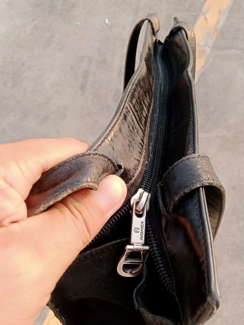 Vintage aigner leather purse outlet
