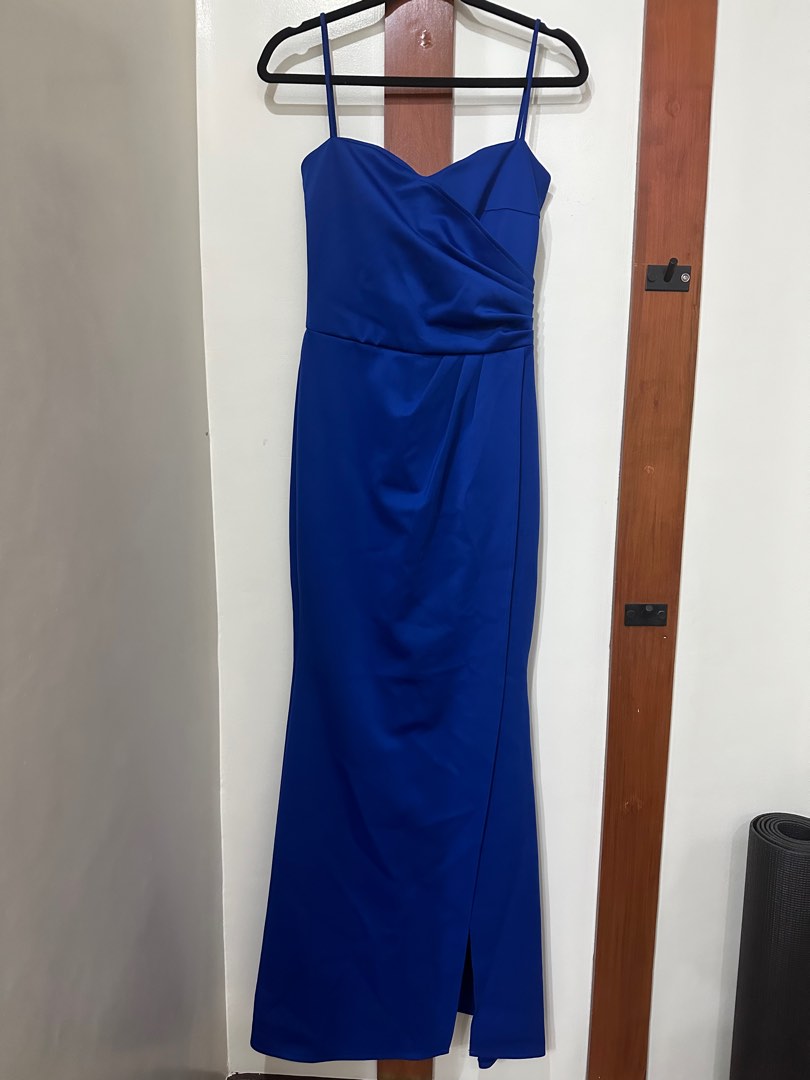 Apartment 8 gowns Clearance