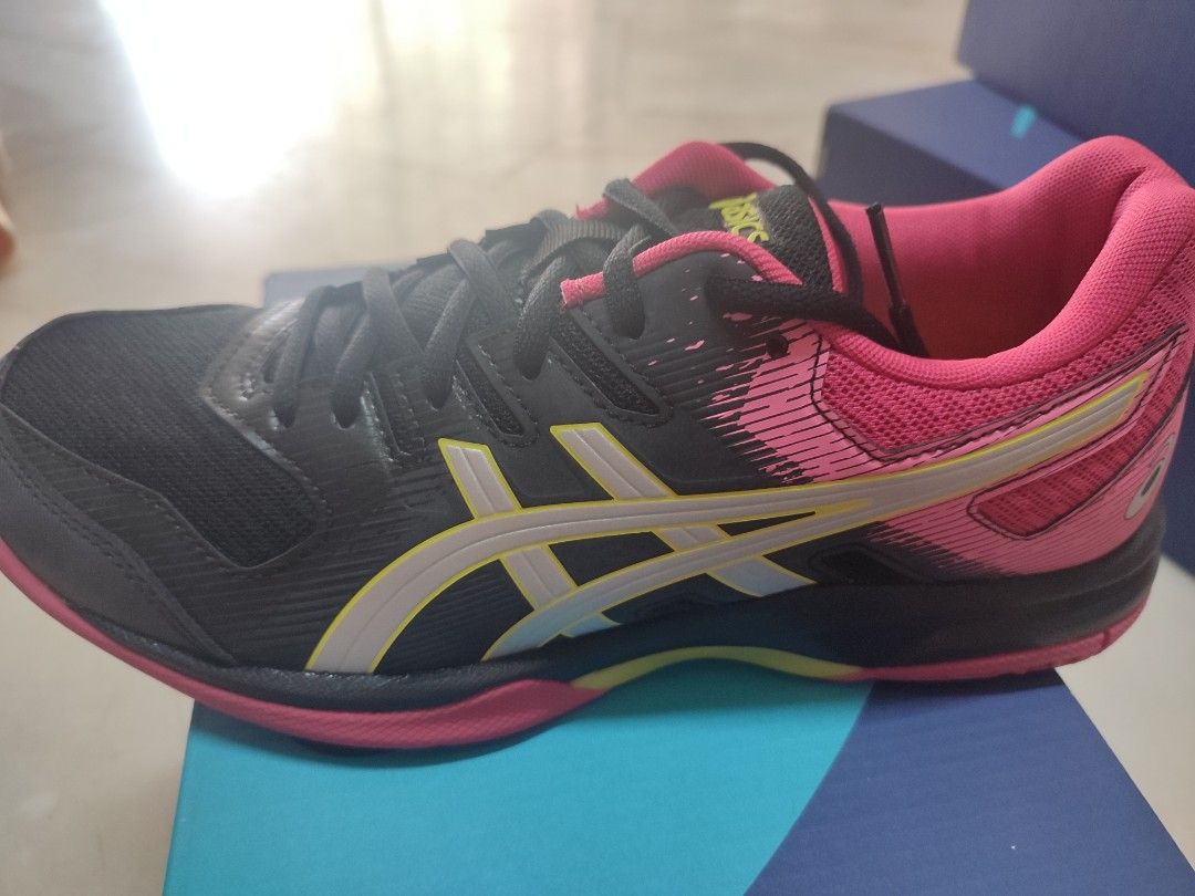 ASICS Gel Rocket Women, Sports Equipment, Sports & Games, Racket & Ball ...