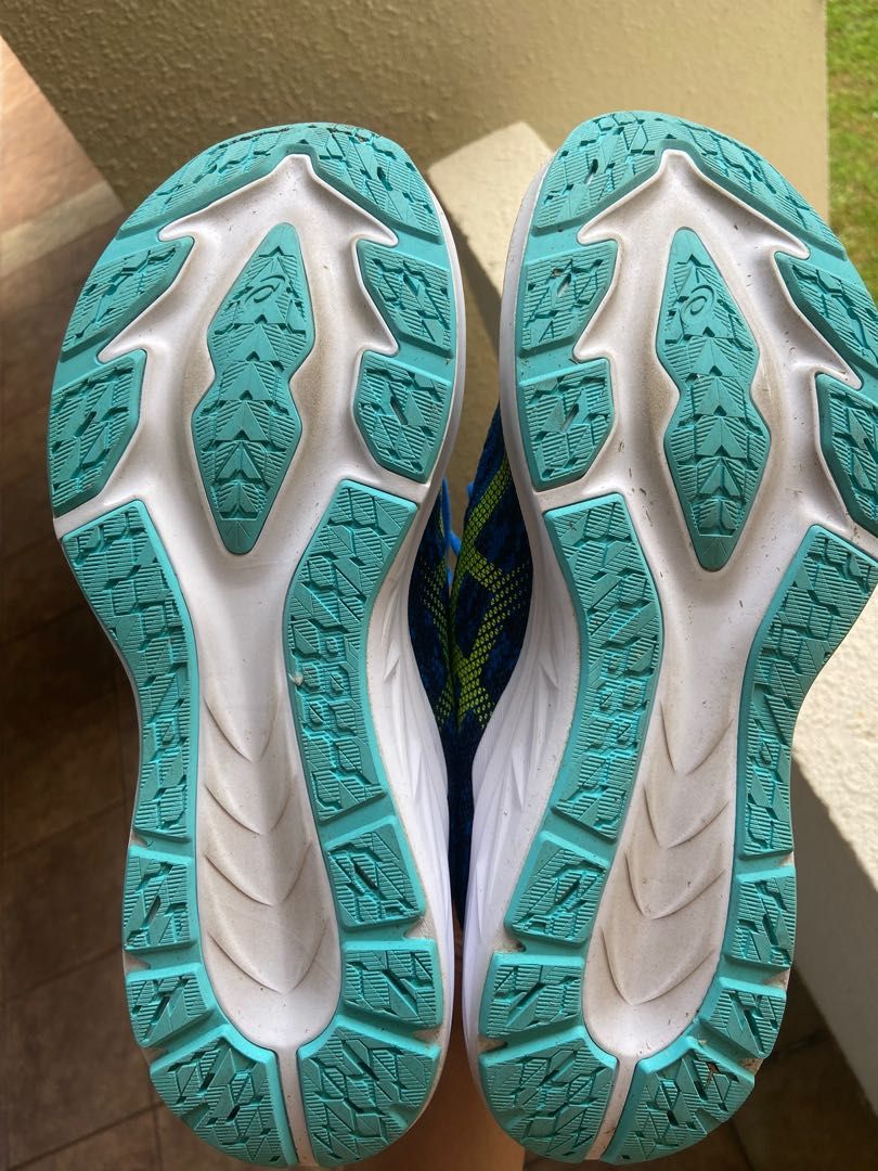 Asics running shoes, Men's Fashion, Footwear, Sneakers on Carousell