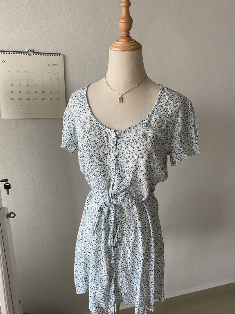 Authentic Brandy Melville Lara Dress, Women's Fashion, Dresses & Sets