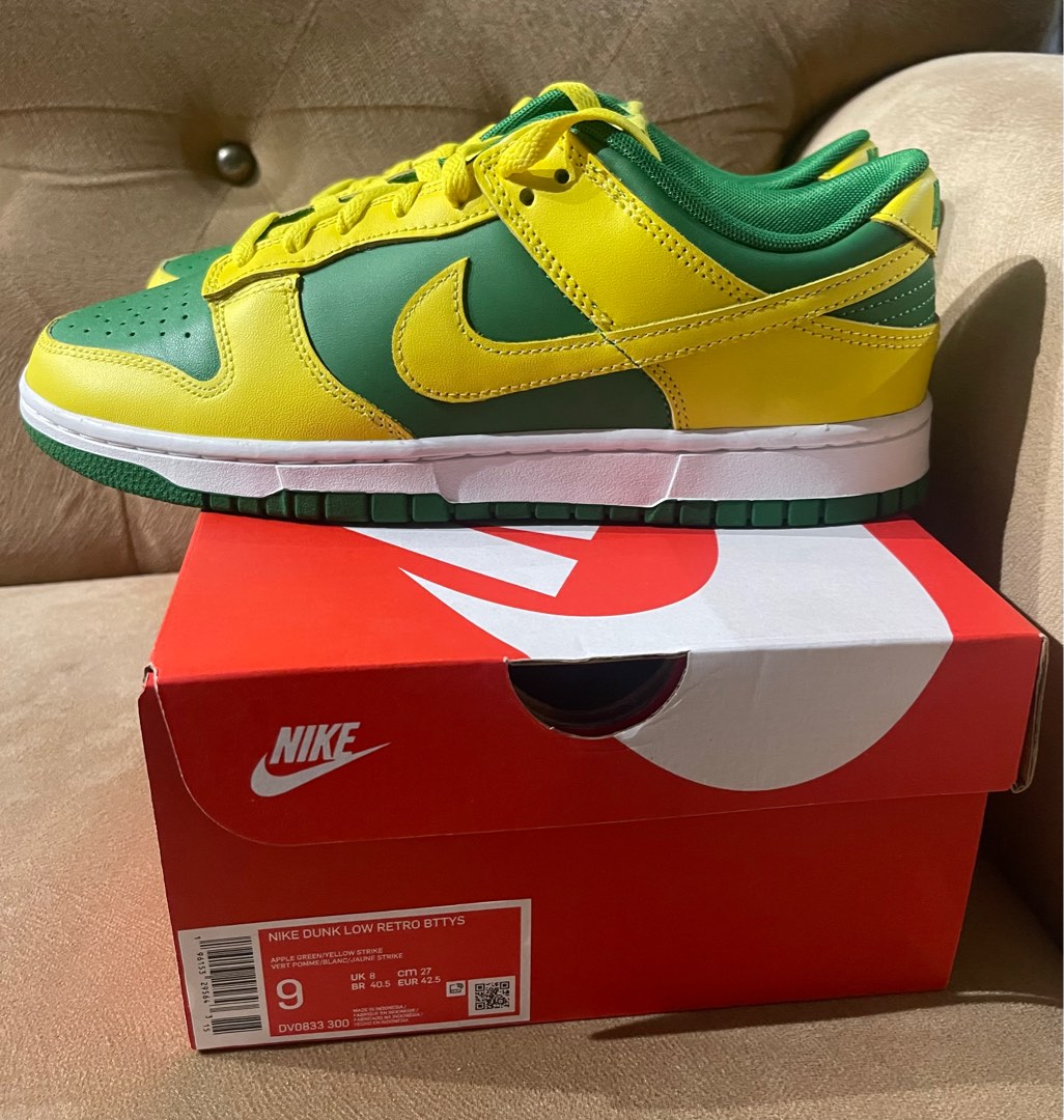Authentic Nike Dunk Low "Reverse Brazil" nike dunks reverse brazil size