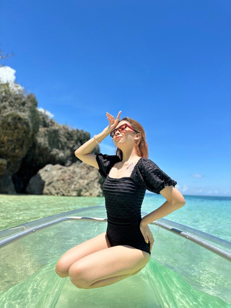 Black Puff Sleeve One Piece Swimsuit (Category: Bikinis & Swimsuits) located in Paranaque City. Submitted by tineeey (Listing ID 1228399449, Image 3). Description: Used once Size XS.