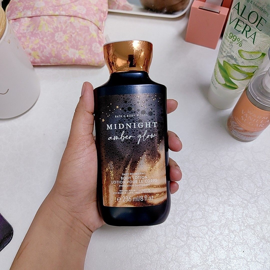 Brand new BBW Midnight Amber Glow Body Lotion, Beauty & Personal Care, Bath  & Body, Body Care on Carousell