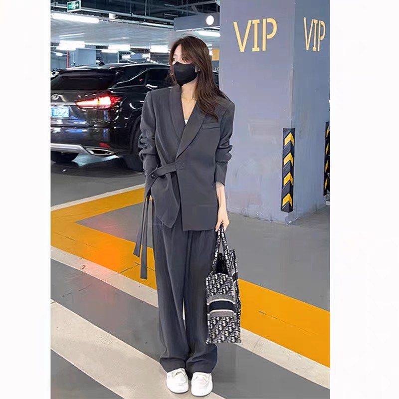New chic pants online