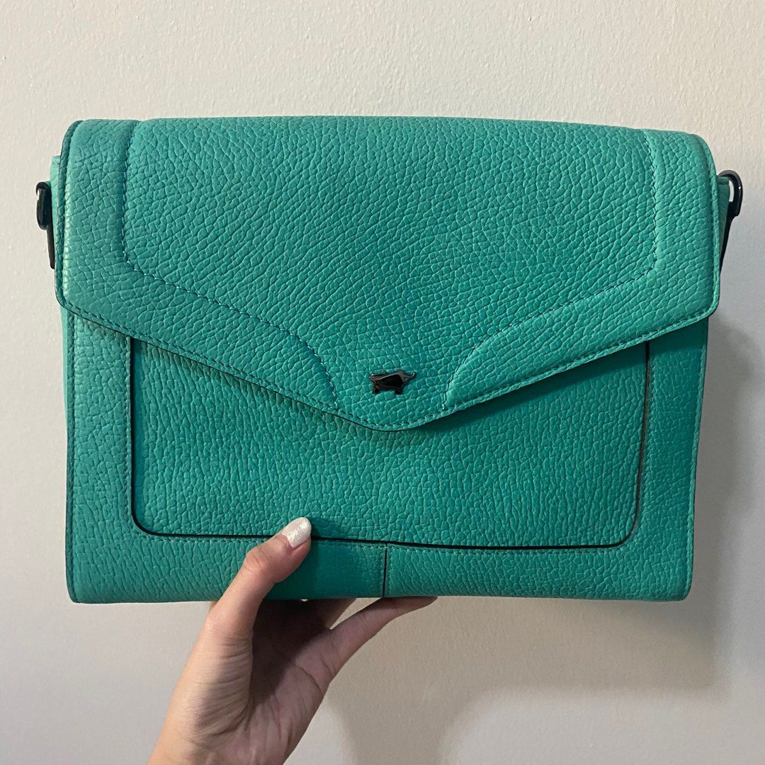 Braun Buffel Green Messenger Bag, Women's Fashion, Bags & Wallets
