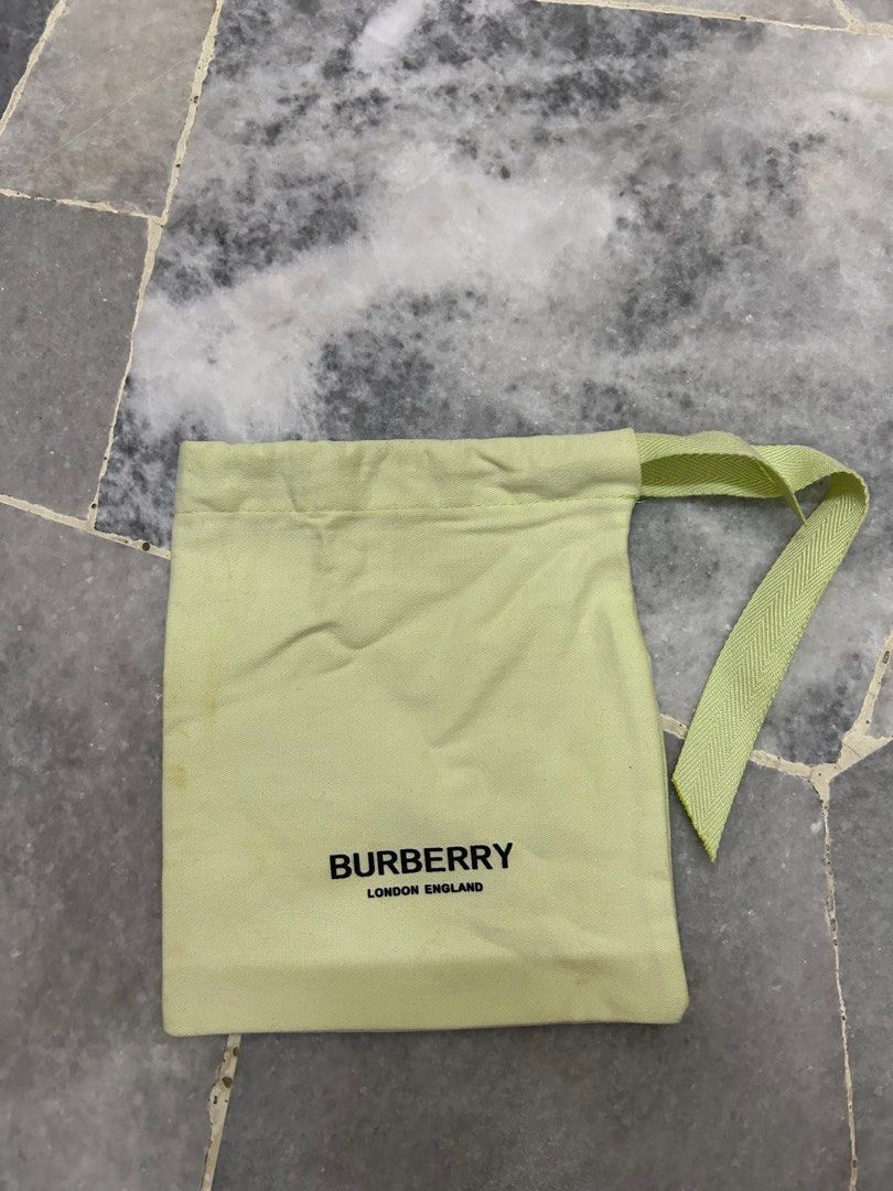 Dust bag burberry store