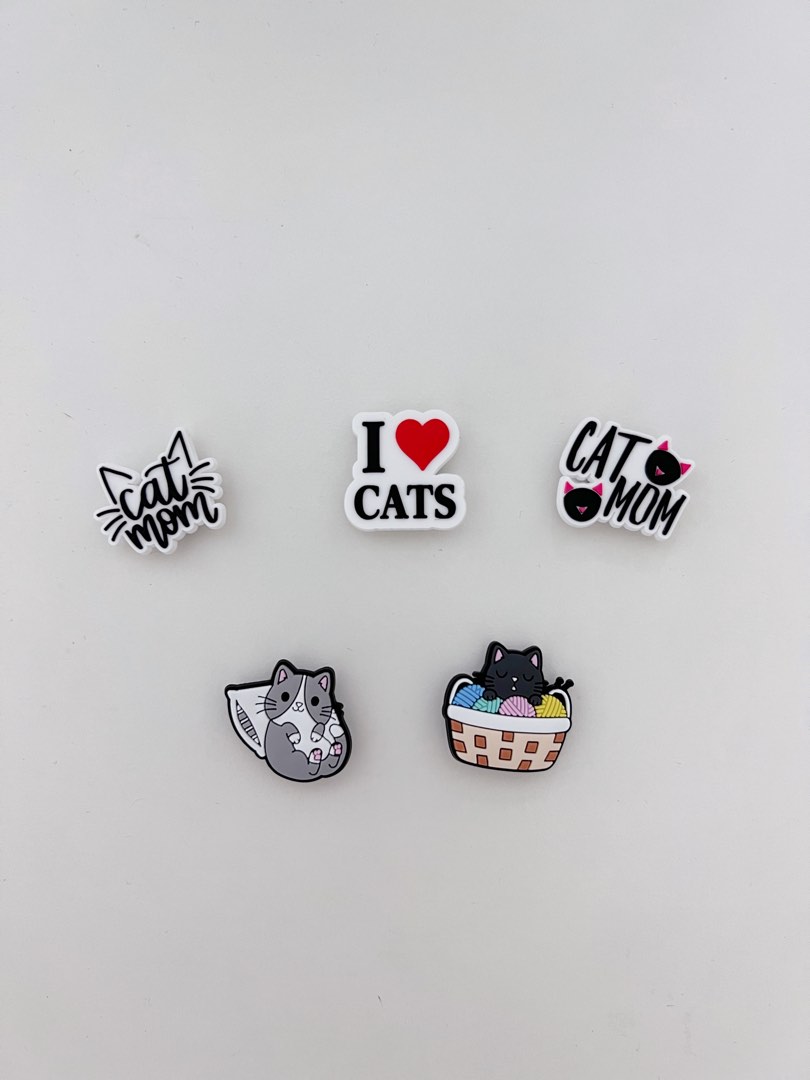 Cat Jibbitz, Women's Fashion, Footwear, Shoe inserts on Carousell