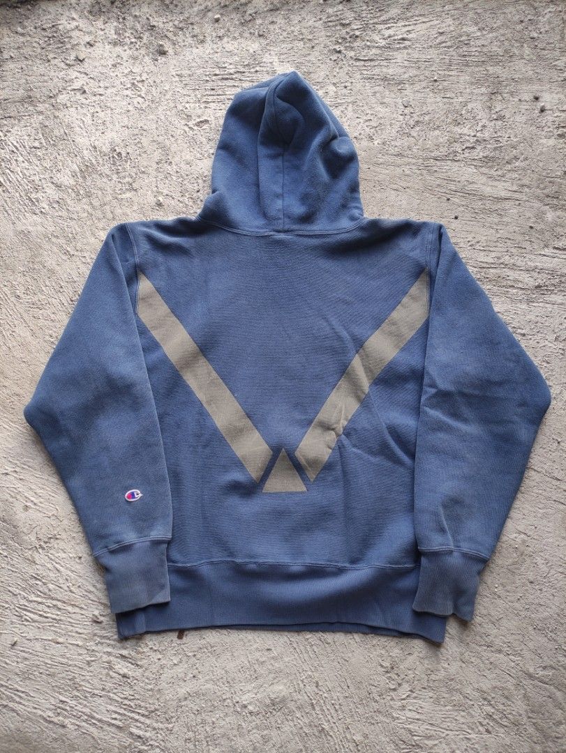 Champion sweater academy 600 outlet