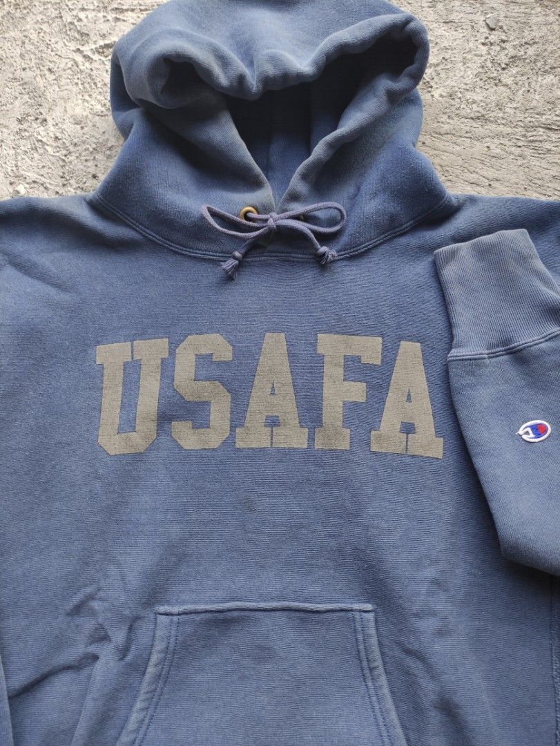 Champion sweater academy uk 2025