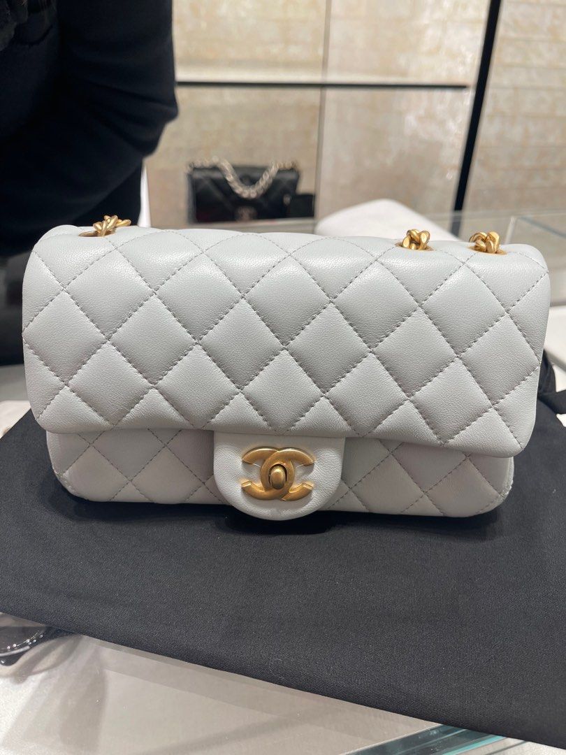 Chanel 山茶花調節扣23S Mini Flap Bag 20cm (Full set💕), 名牌, 手袋