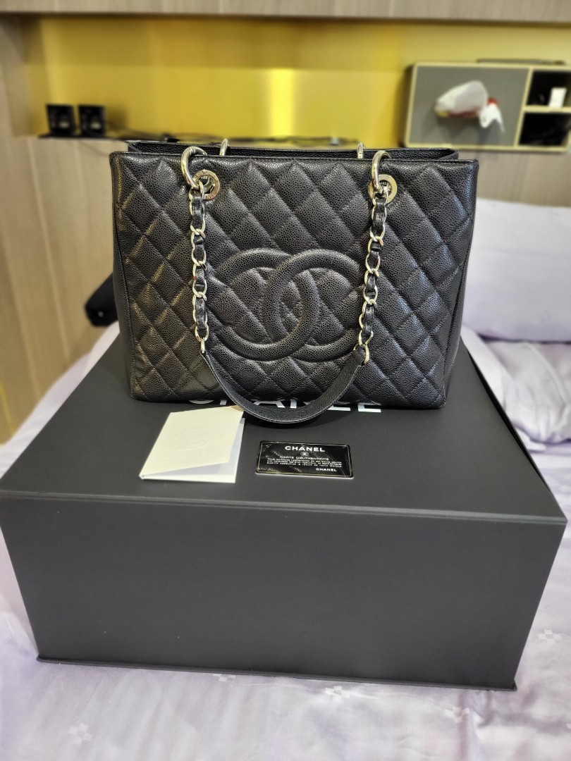 Chanel Grand Shopping Tote in SHW, Luxury, Bags & Wallets on Carousell
