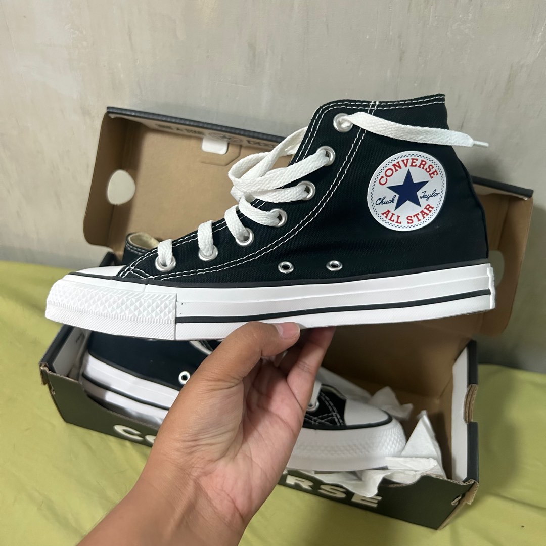 Converse Chuck Taylor All Star Core Hi Sneakers on Carousell