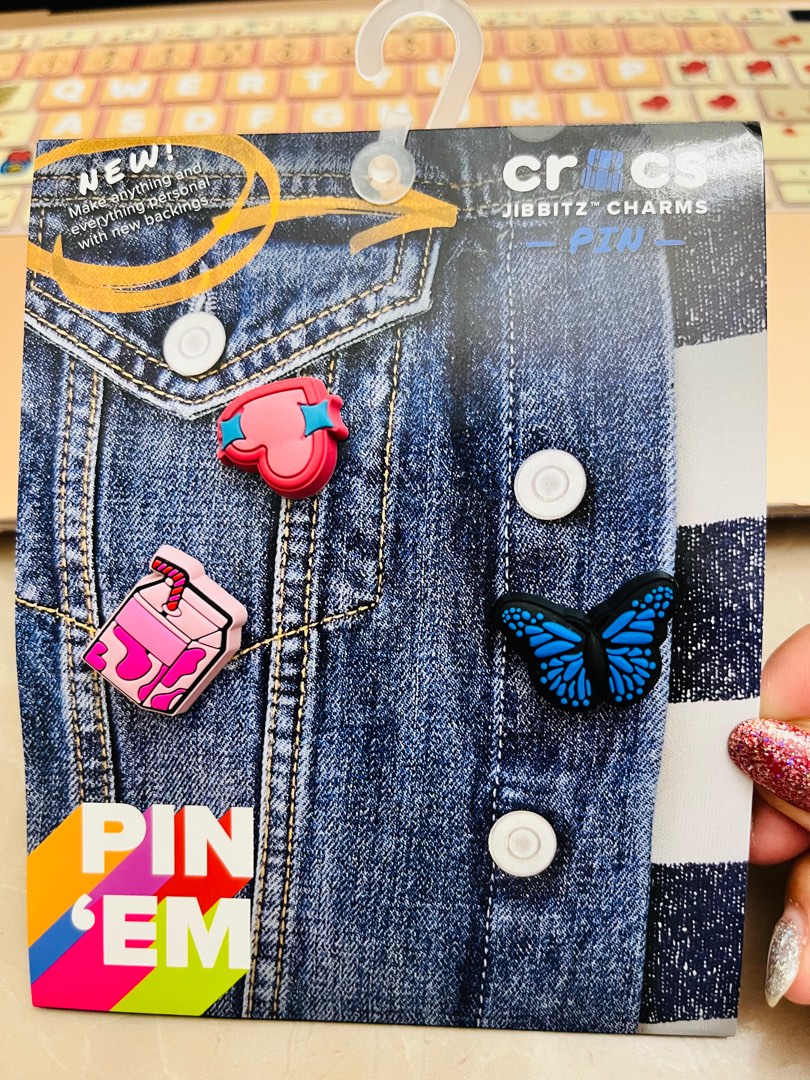 Jibbitz pins best sale