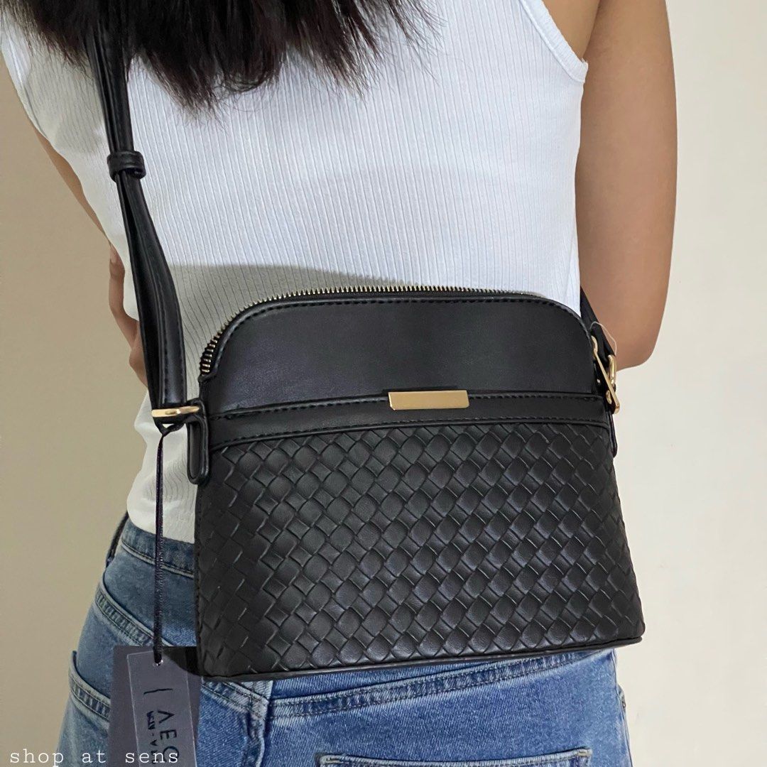 Deluxity Los Angeles Black Crossbody Bag Women s Fashion Bags