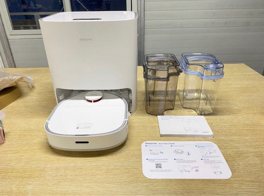 Dreame W10 Robot Vacuum Cleaner, TV & Home Appliances, Vacuum Cleaner