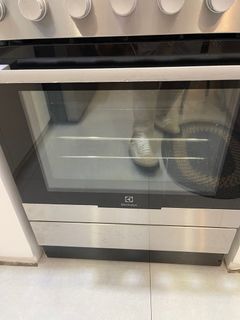 Electrolux gas range and oven