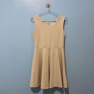 (Category: ) located in . Submitted by trixiao (Listing ID 1228537287, Image 1). Description: .