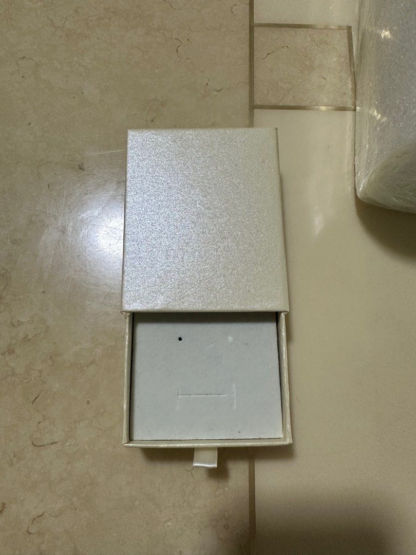 Empty Jewellery Boxes, Women's Fashion, Jewelry & Organisers, Accessory