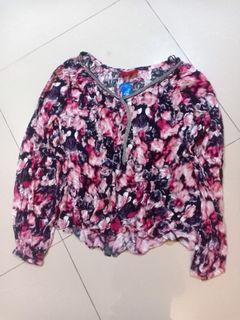 (Kategori: ) berada di . Dikirim oleh mosale (ID iklan 1228551076, Gambar 1). Deskripsi: .
