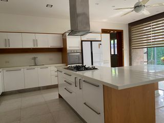 For Sale: Modern House in Forbes Park, Makati