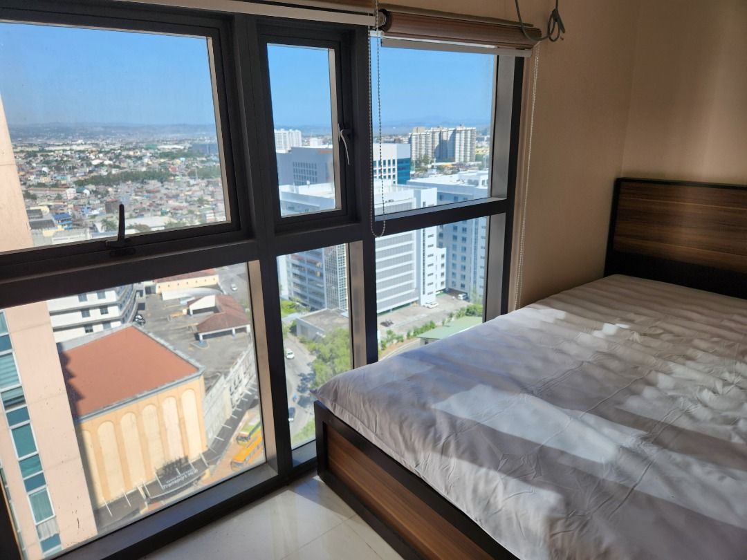 For Sale Studio Unit 23 sqm at Viceroy Mckinley Hill Taguig, Property