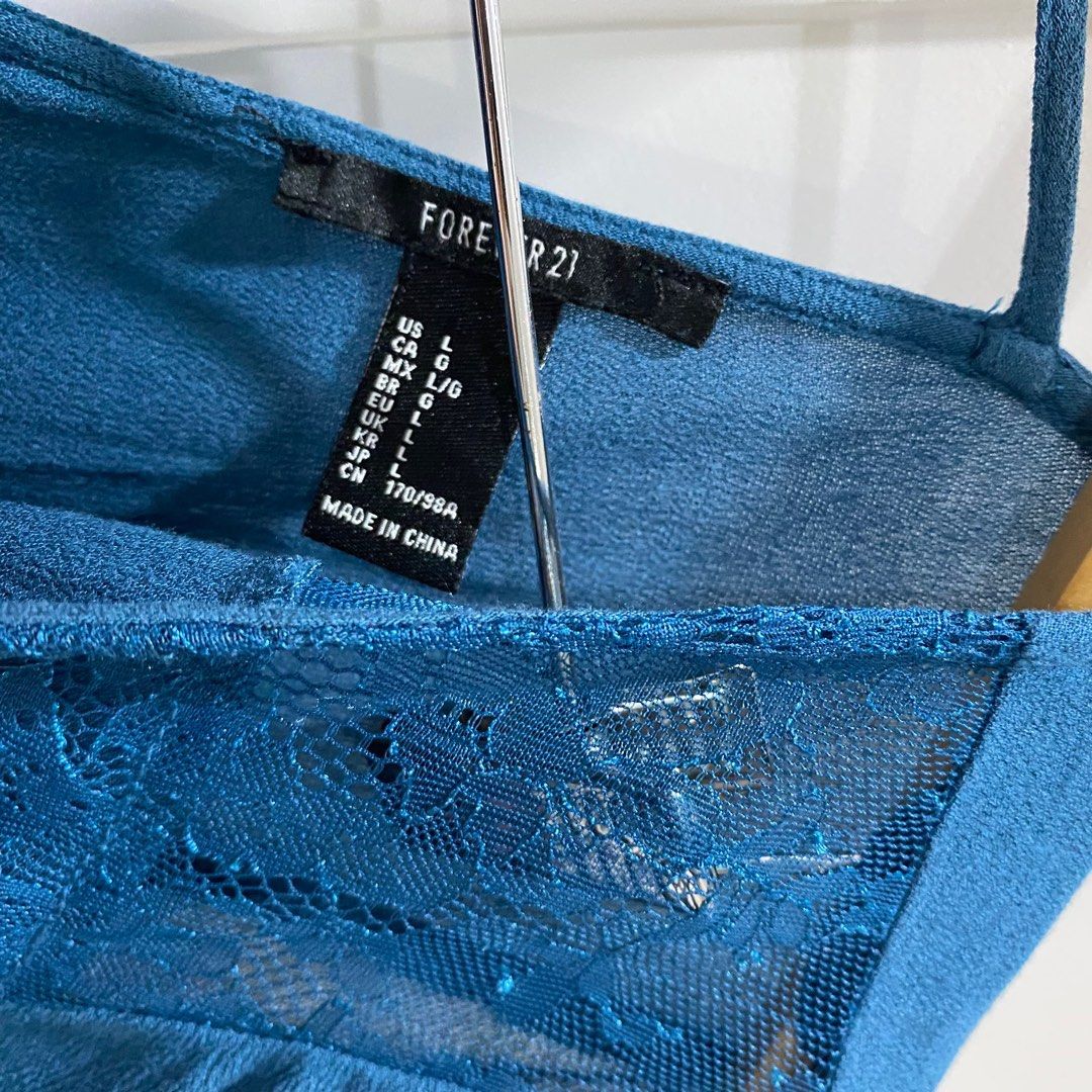 Forever 21 F21 Sheer Lace Blouse (Category: Blouses) located in Paranaque City. Submitted by kricasmnl (Listing ID 1210642009, Image 3). Description: used ONCE only..