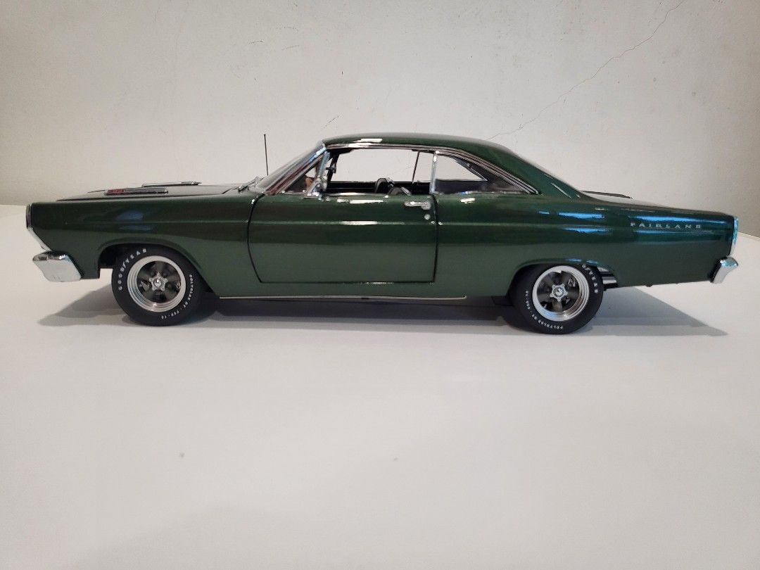 GMP 1:18 1966 Ford Street Fairlane Diecast, Hobbies & Toys, Toys