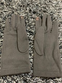 Gray gloves Touchscreen