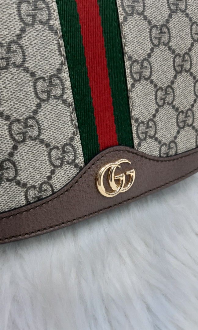 Gucci 601044 on sale