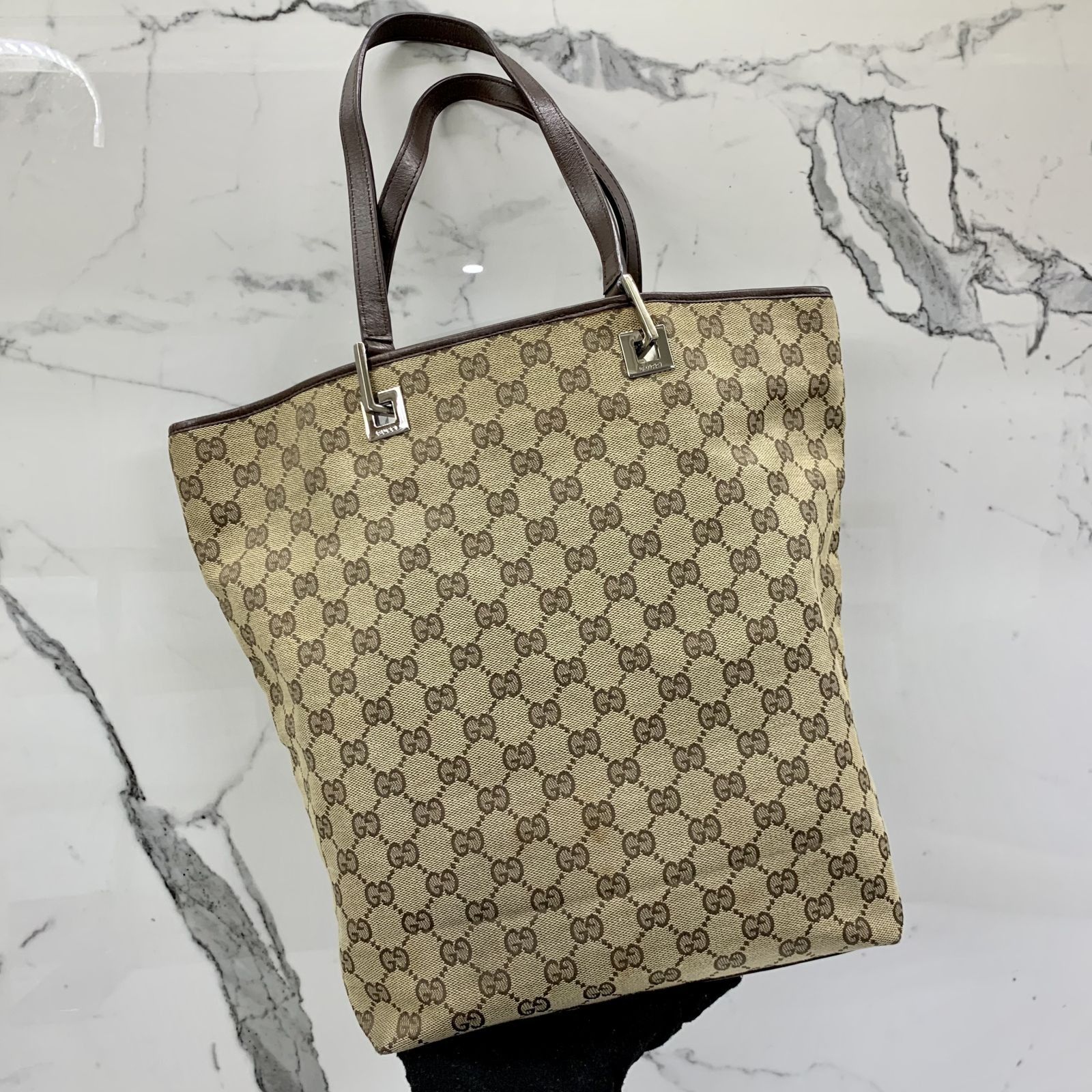 Gucci gg tote hotsell canvas