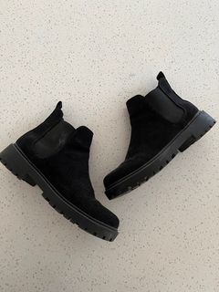 H&M Black Suede Boots