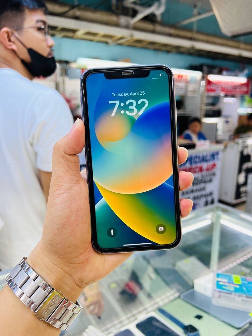 iPhone 11 64GB 100BH Openline Dualsim 99%smooth no issues (Category: iPhone 11 Series) located in San Juan City. Submitted by saabangadgetshop (Listing ID 1228537267, Image 3). Description: "PTPA ADMIN" Onhand | SLIGHTLY USED iPhone 11 64GB OPENLINE DUALSIM HONGKONG VARIANT Battery Health 100% NO HIDDEN ISSUES NO HISTORY OF REPAIR 99%Smooth TEST TO SAWA RESET ALL YOU WANT NOT REFURBISHED AUTHENTIC PHONE ALL WORKING 🆓Freebies ✅20w adaptor w/cable