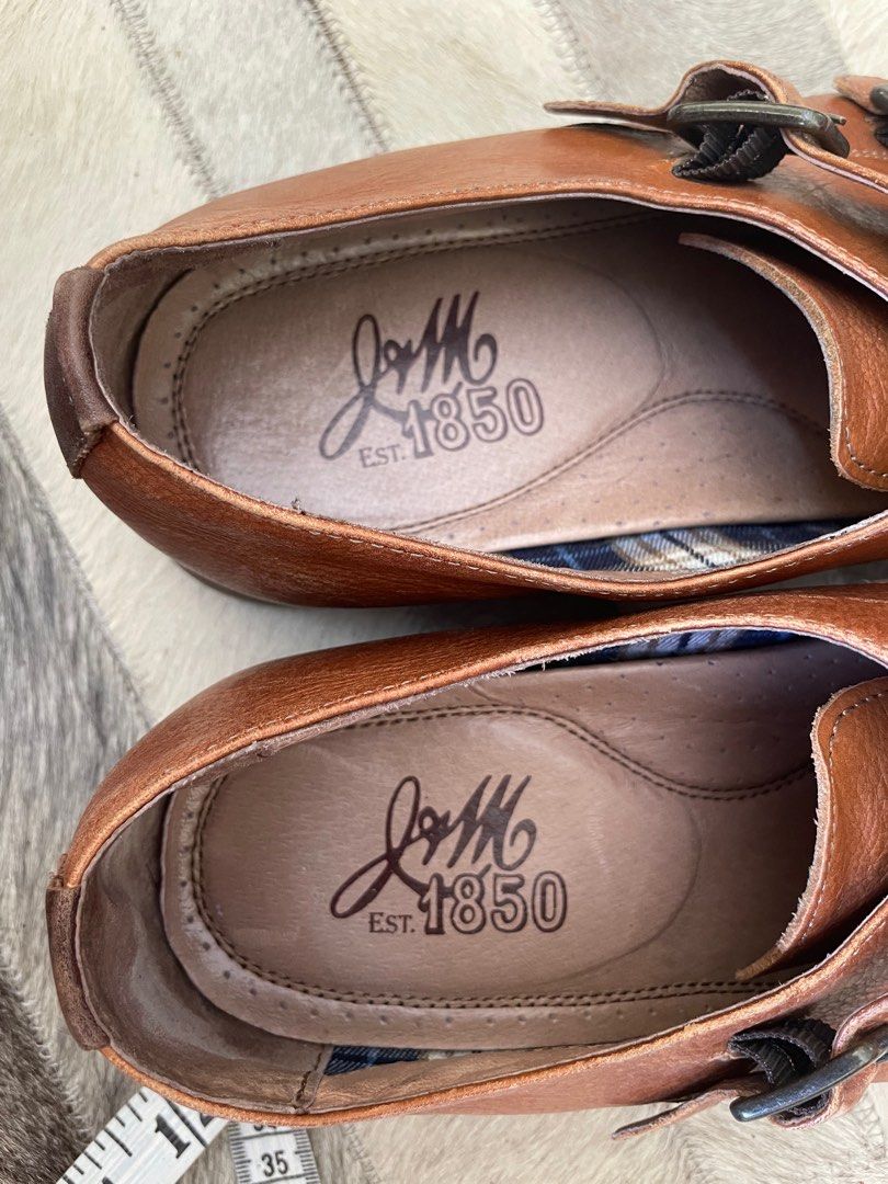 J&m shoes deals 1850