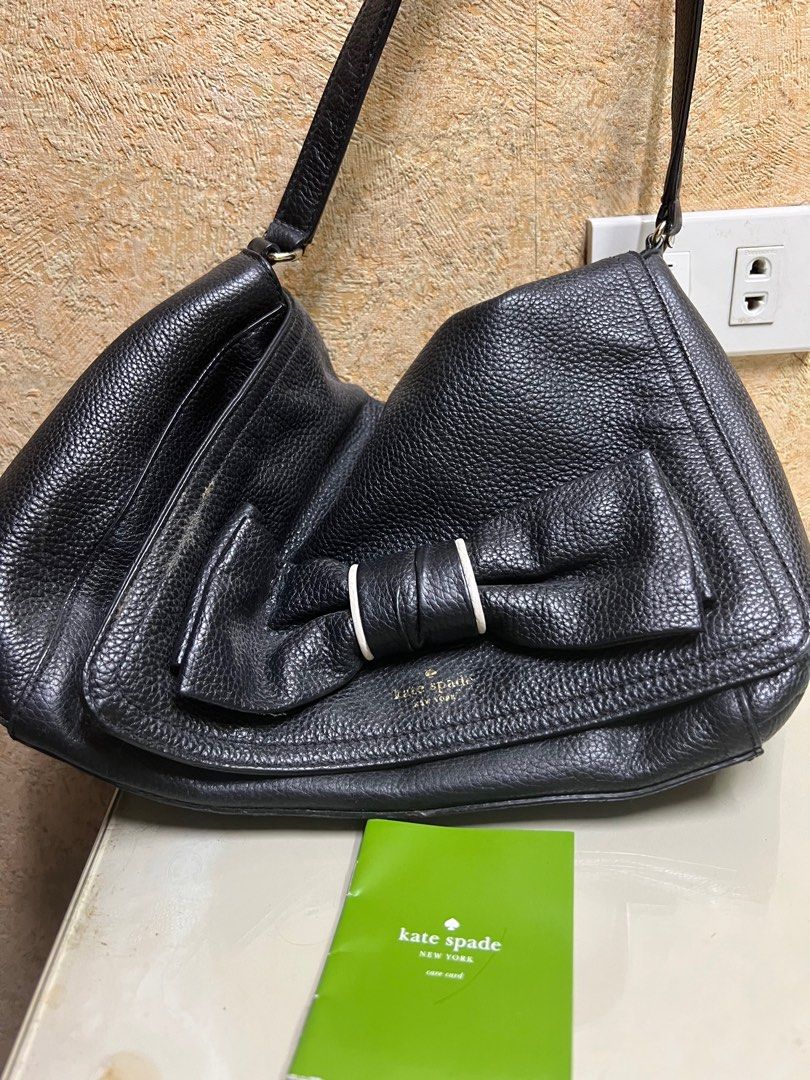 Kate spade (Category: Luxury Bags & Wallets) located in Quezon City. Submitted by prelovica (Listing ID 1228405181, Image 1). Description: .