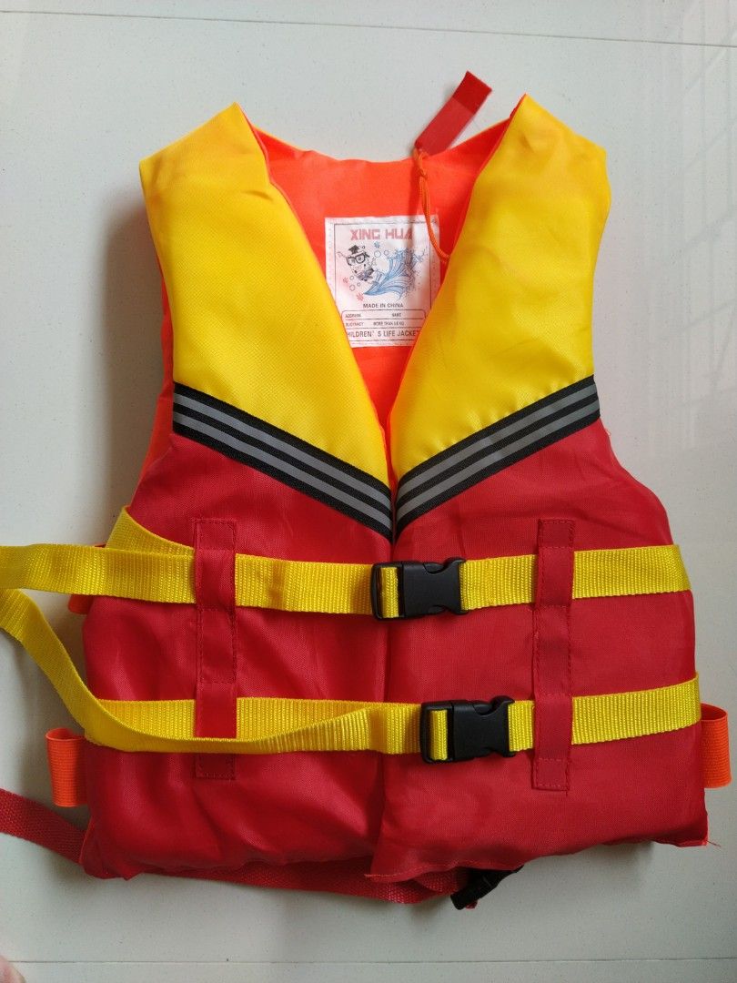 Kids Life Jacket float with emergency whistle, Babies & Kids, Babies