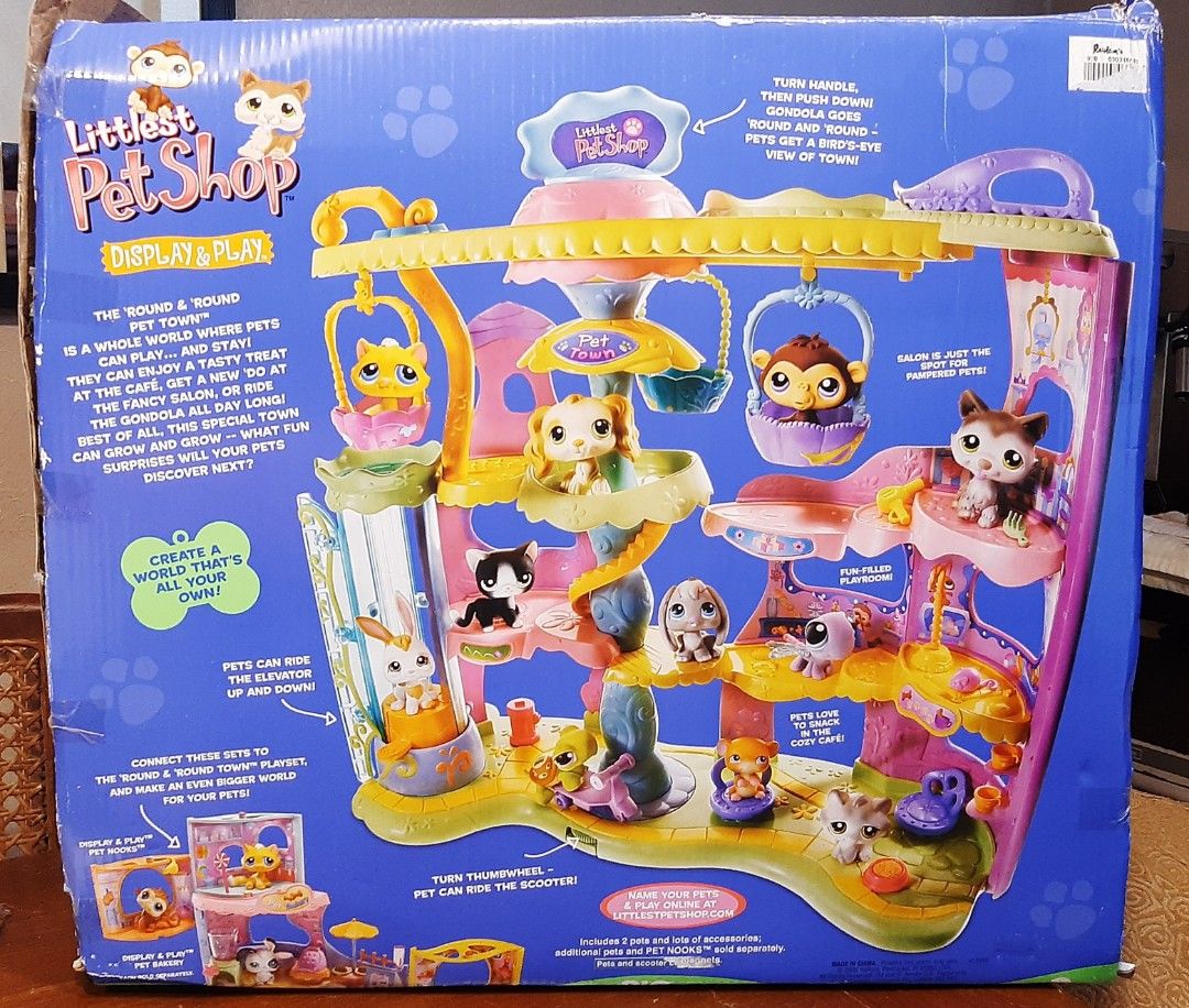 Littlest pet shop round ans round pet town, Hobbies & Toys, Toys
